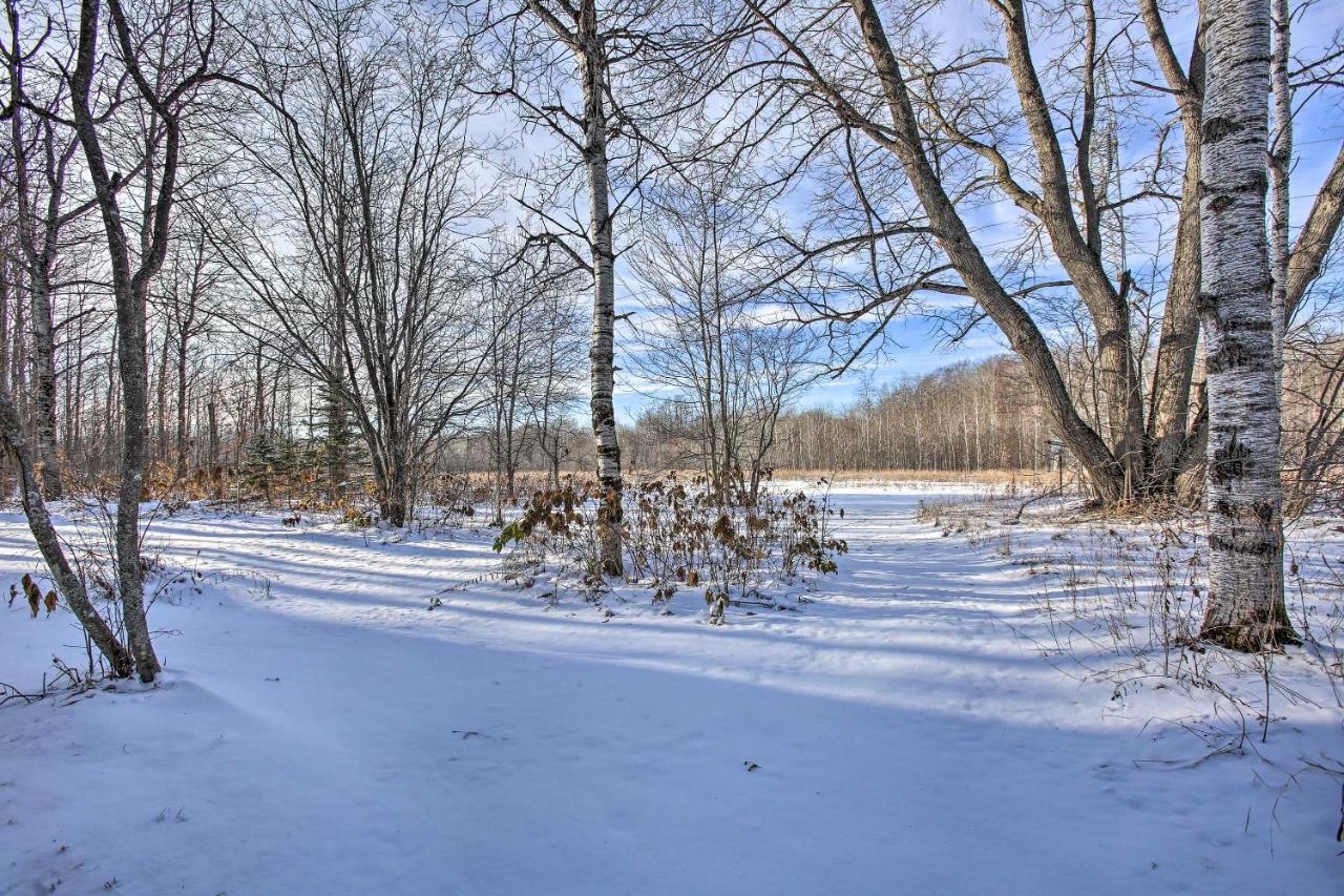 Lakes Of The North Home On Snowmobile And Atv Trail! Mancelona Exterior foto