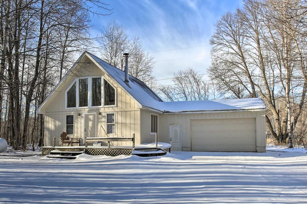Lakes Of The North Home On Snowmobile And Atv Trail! Mancelona Exterior foto